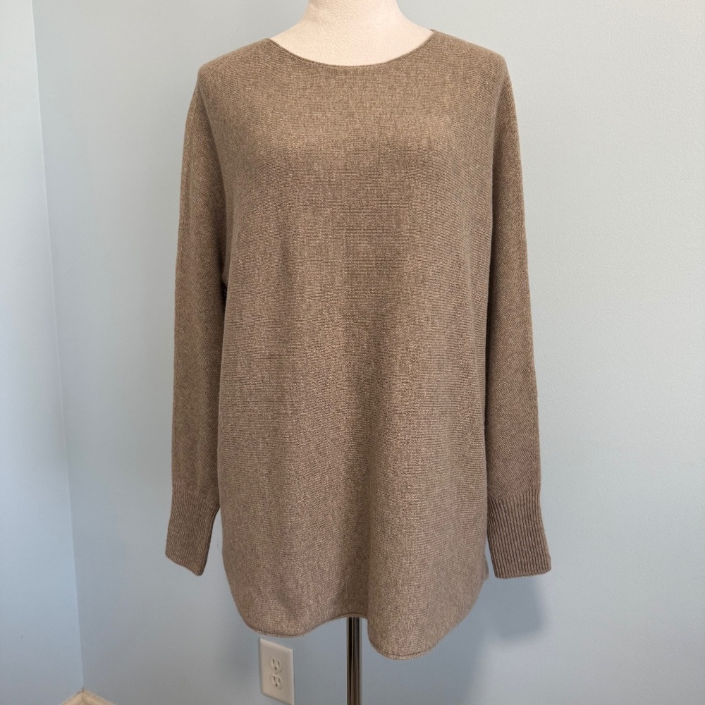 Uniqlo Women’s Long Sleeve Wool Blend Brown Oversized Sweater Pullover Size S